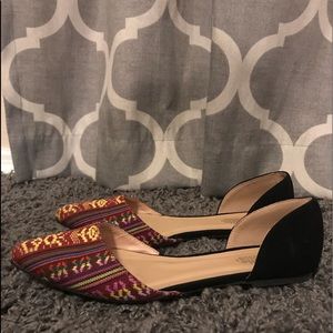 Charlotte Russe Patterned Flat